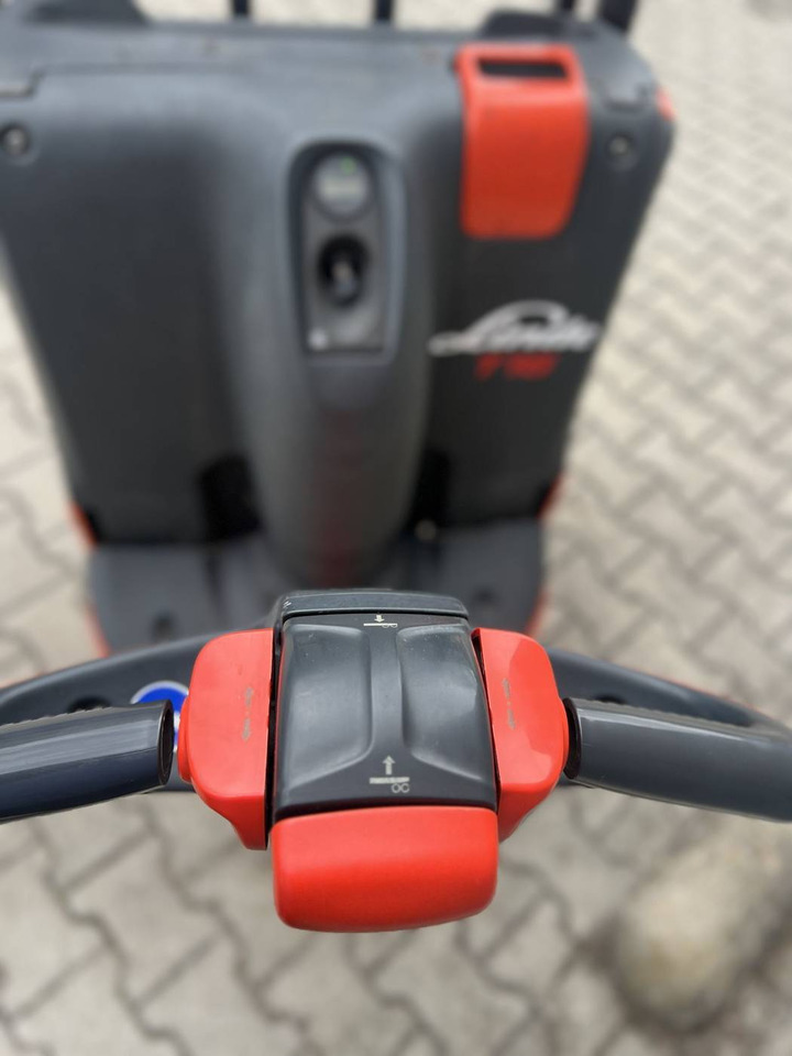 Linde T16 (1152) - Paletový vozík: obrázek 4 Linde T16 (1152) - Paletový vozík: obrázek 4