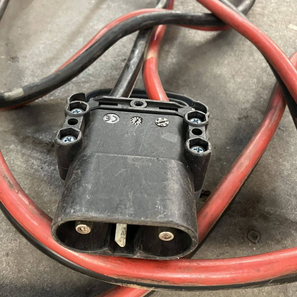 HSCT 24V/80A WA - Náhradní díly pro Manipulační technika: obrázek 4 HSCT 24V/80A WA - Náhradní díly pro Manipulační technika: obrázek 4