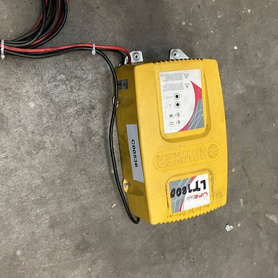 Hawker 24V/60A - Náhradní díly pro Manipulační technika: obrázek 2 Hawker 24V/60A - Náhradní díly pro Manipulační technika: obrázek 2