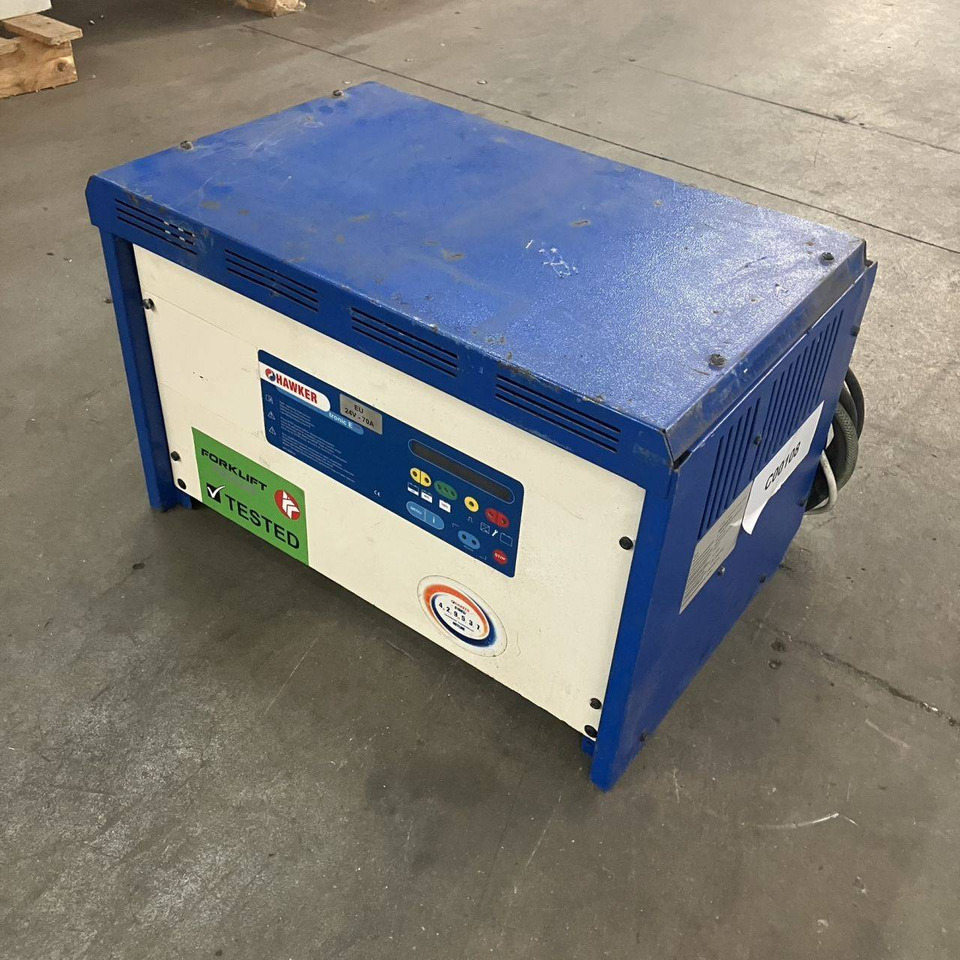 Hawker E24V-70A tronic E puls+EU - Náhradní díly pro Manipulační technika: obrázek 1 Hawker E24V-70A tronic E puls+EU - Náhradní díly pro Manipulační technika: obrázek 1