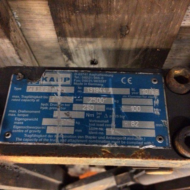Kaup Fork positioner with separate sideshift - Příslušenství: obrázek 3 Kaup Fork positioner with separate sideshift - Příslušenství: obrázek 3