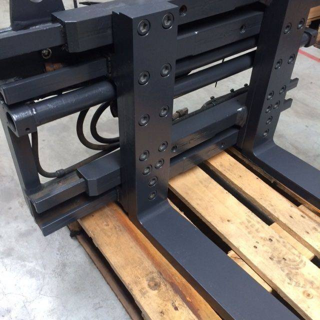 Kaup Fork positioner with separate sideshift - Příslušenství: obrázek 3 Kaup Fork positioner with separate sideshift - Příslušenství: obrázek 3