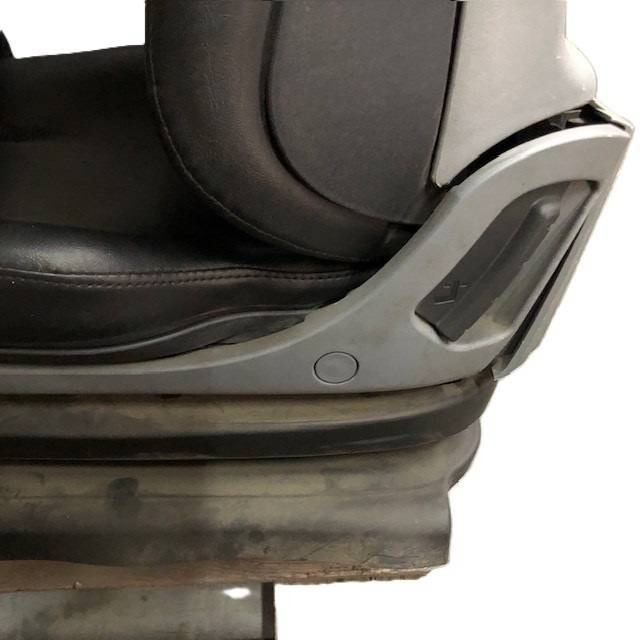 Seat for Linde 1120 series - Sedaček pro Manipulační technika: obrázek 4 Seat for Linde 1120 series - Sedaček pro Manipulační technika: obrázek 4