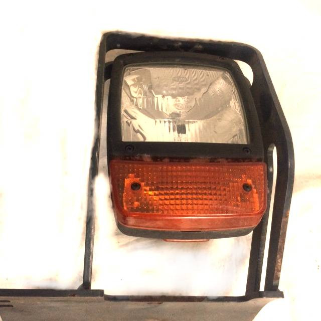 Spotlight front roadlamp for Linde H50-80, Series 396 - Světlo/ Osvětlení pro Manipulační technika: obrázek 2 Spotlight front roadlamp for Linde H50-80, Series 396 - Světlo/ Osvětlení pro Manipulační technika: obrázek 2