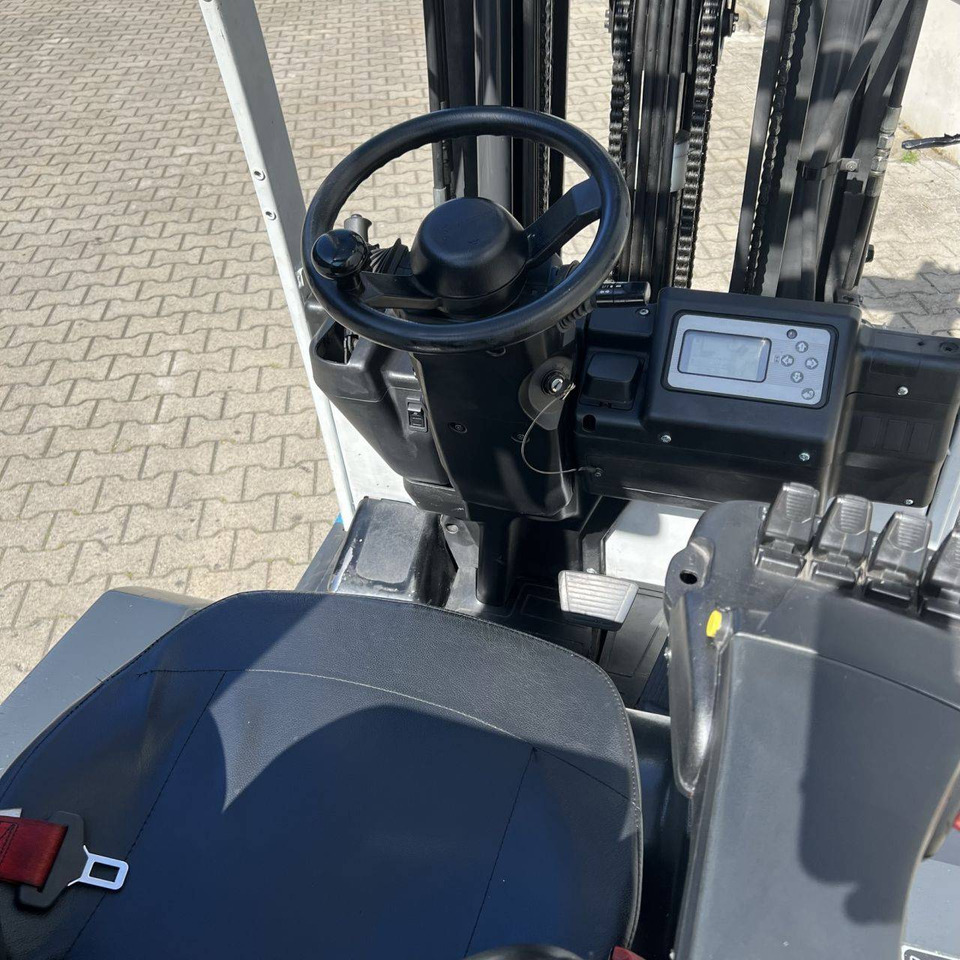 Unicarriers AG1N1L16Q - Elektrický vysokozdvižný vozík: obrázek 5 Unicarriers AG1N1L16Q - Elektrický vysokozdvižný vozík: obrázek 5