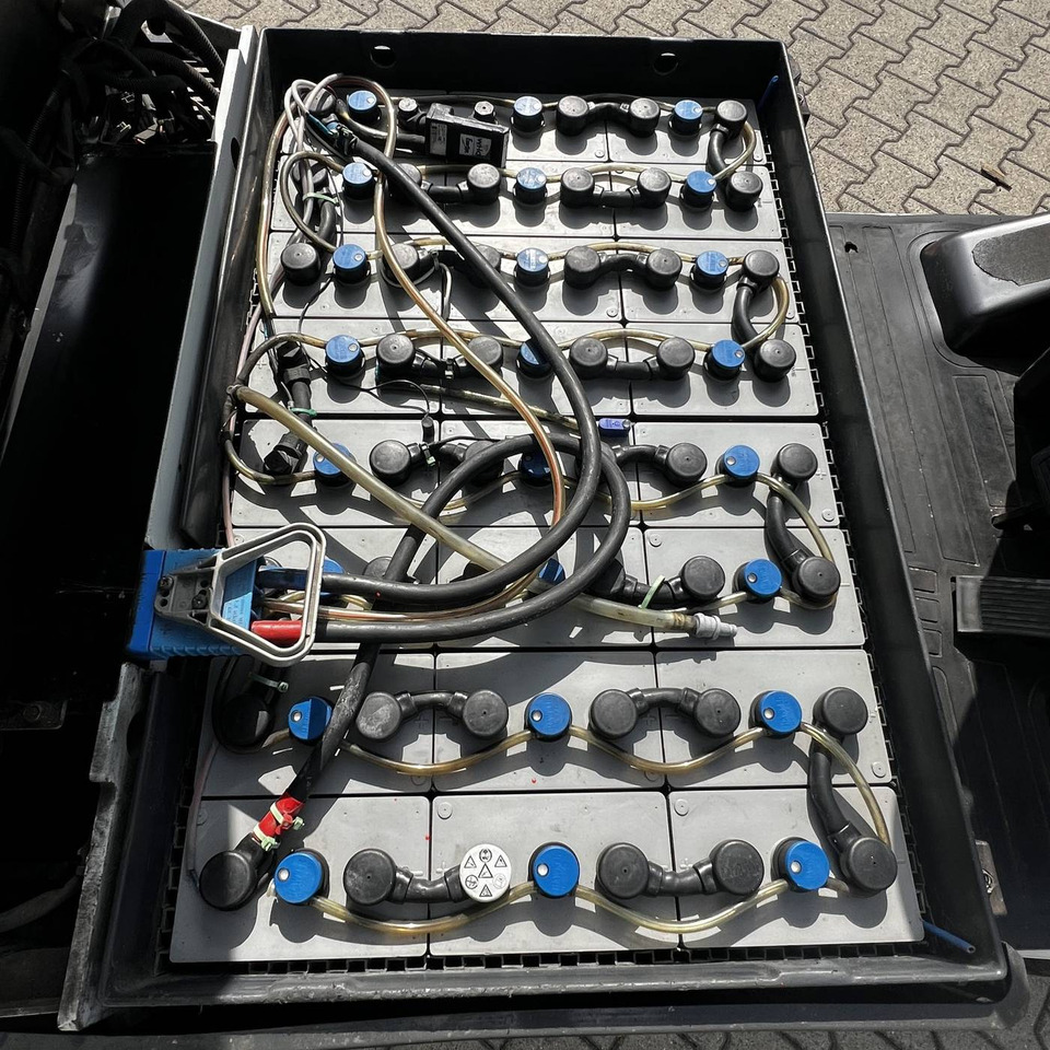 Elektrický vysokozdvižný vozík Unicarriers EF18 (JAG1N1L18Q): obrázek 6