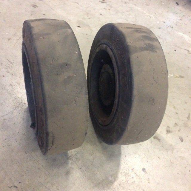 Wheel load for Linde P30, Series 132 - Ovládání volantem pro Manipulační technika: obrázek 1 Wheel load for Linde P30, Series 132 - Ovládání volantem pro Manipulační technika: obrázek 1