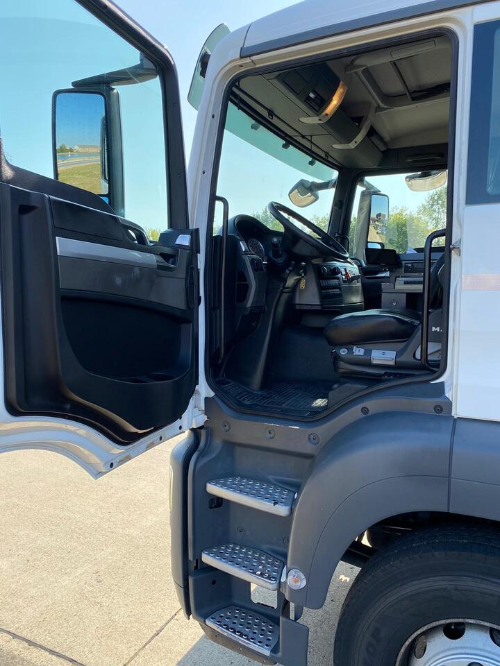 MAN TGS - Cisternové vozidlo: obrázek 4 MAN TGS - Cisternové vozidlo: obrázek 4