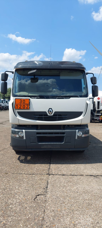 RENAULT - Cisternové vozidlo: obrázek 3 RENAULT - Cisternové vozidlo: obrázek 3