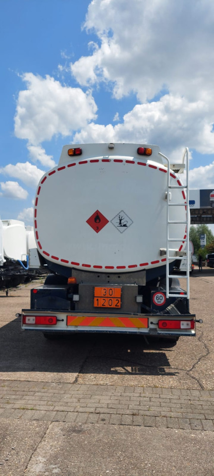 Cisternové vozidlo RENAULT: obrázek 7