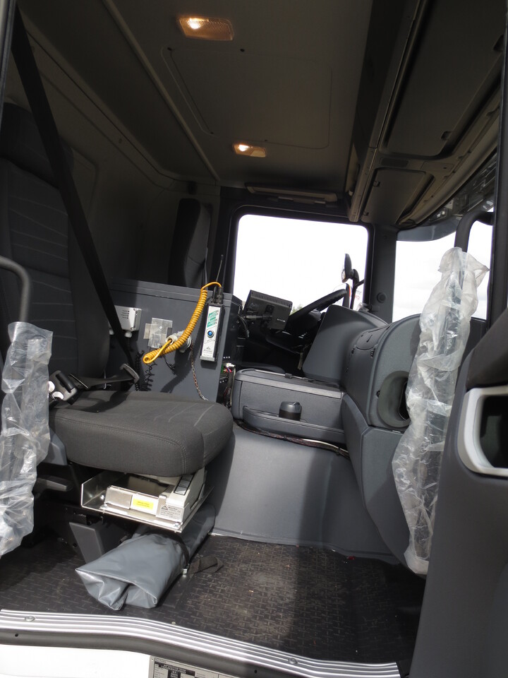 SCANIA G370 - Cisternové vozidlo: obrázek 4 SCANIA G370 - Cisternové vozidlo: obrázek 4