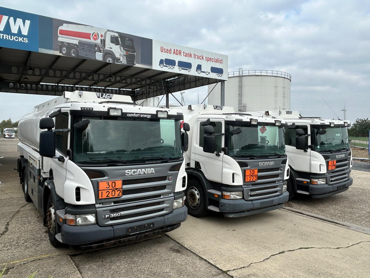 SCANIA P320/P360 (lot of 3) - Cisternové vozidlo: obrázek 3 SCANIA P320/P360 (lot of 3) - Cisternové vozidlo: obrázek 3