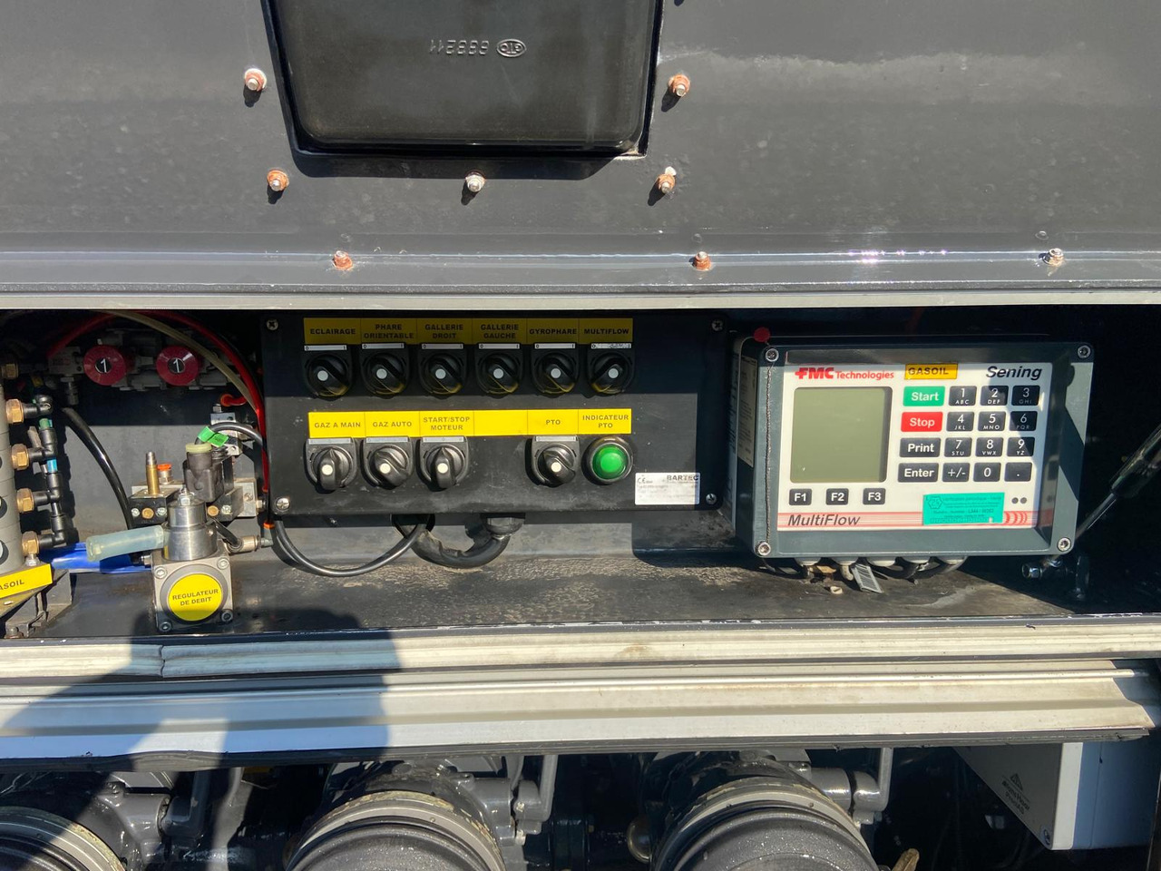 SCANIA P410 - Cisternové vozidlo: obrázek 4 SCANIA P410 - Cisternové vozidlo: obrázek 4