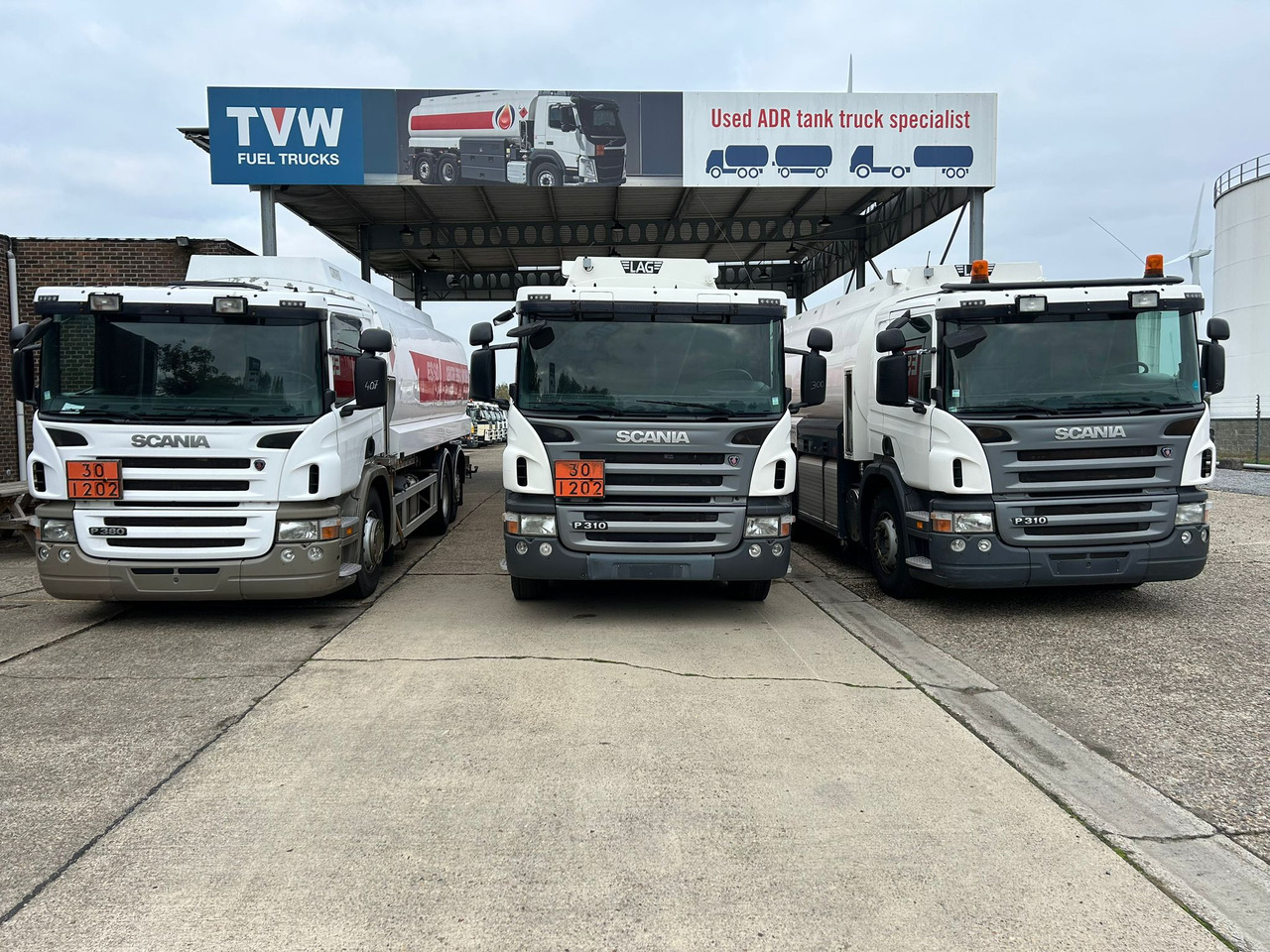 SCANIA PRT, P310, P380 (lot of 3) - Cisternové vozidlo: obrázek 2 SCANIA PRT, P310, P380 (lot of 3) - Cisternové vozidlo: obrázek 2