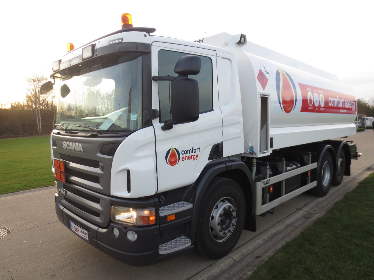 Scania P310 - Cisternové vozidlo: obrázek 1 Scania P310 - Cisternové vozidlo: obrázek 1