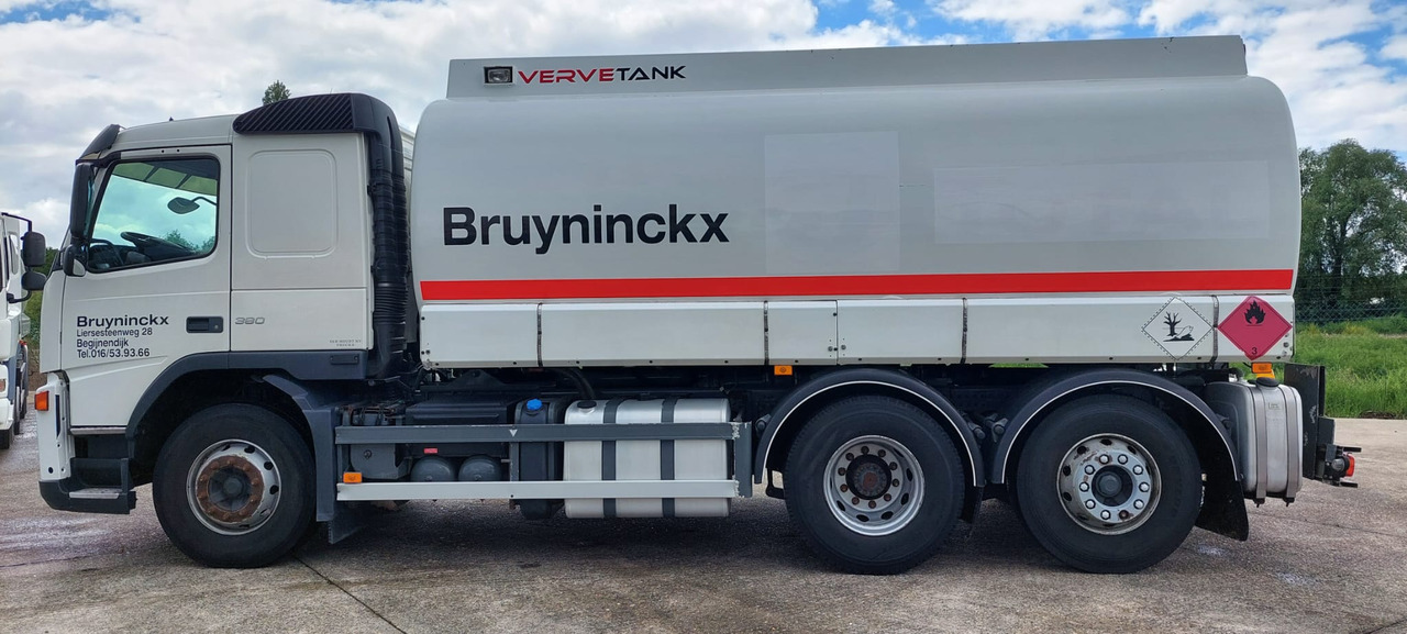 Cisternové vozidlo VOLVO FM: obrázek 10