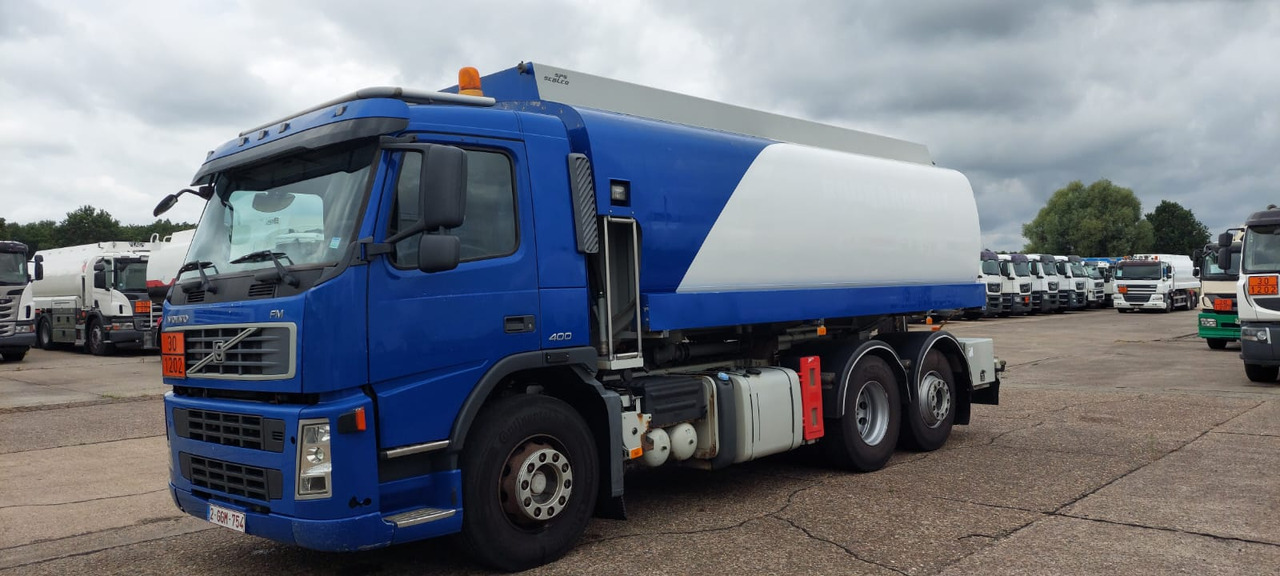 VOLVO FM - Cisternové vozidlo: obrázek 2 VOLVO FM - Cisternové vozidlo: obrázek 2