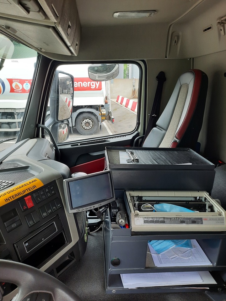 VOLVO FM - Cisternové vozidlo: obrázek 3 VOLVO FM - Cisternové vozidlo: obrázek 3