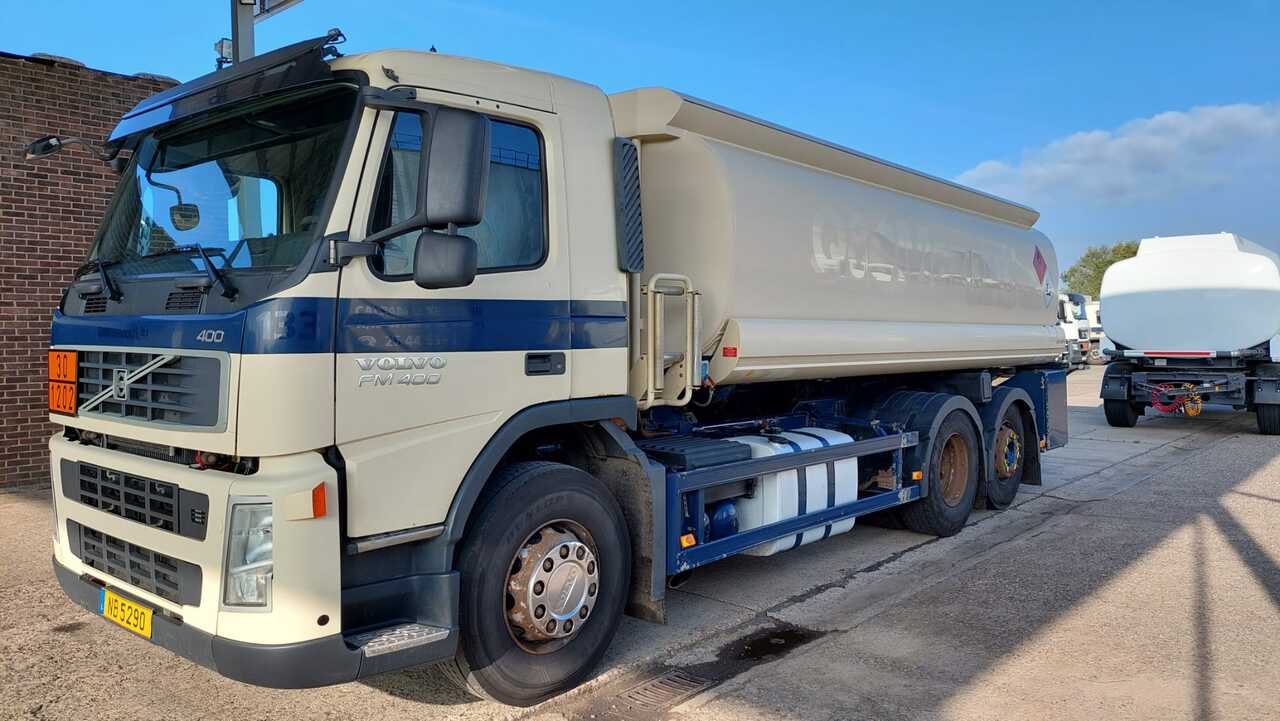 VOLVO FM - Cisternové vozidlo: obrázek 1 VOLVO FM - Cisternové vozidlo: obrázek 1