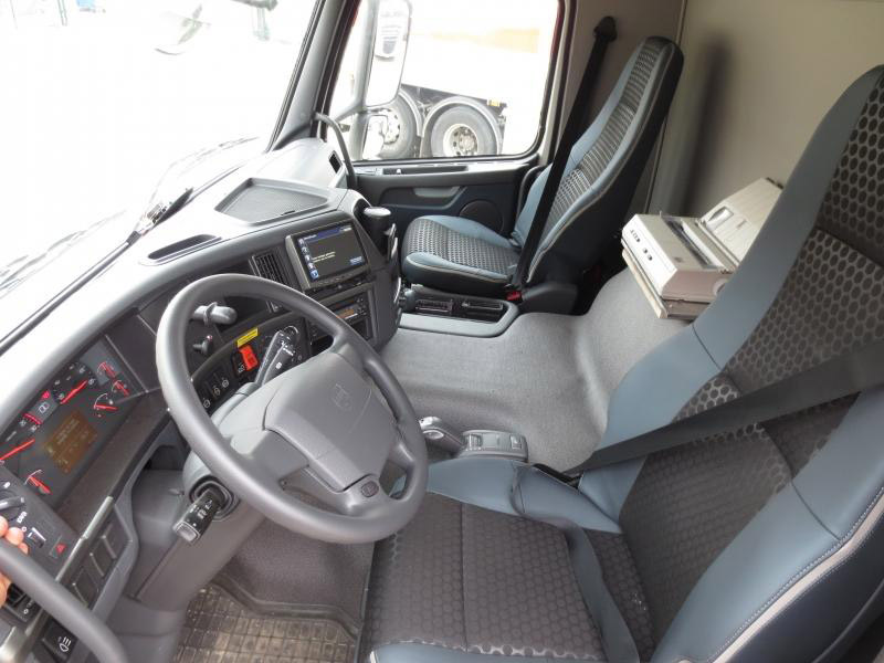 VOLVO FMFH - Cisternové vozidlo: obrázek 4 VOLVO FMFH - Cisternové vozidlo: obrázek 4