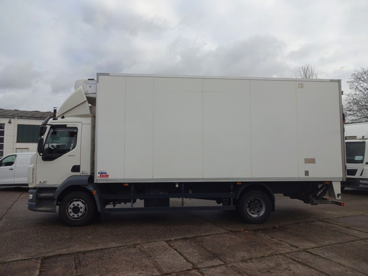 DAF LF 220, 16 T, LBW, Türen, Klima, Automat, Kamera - Skříňový nákladní auto: obrázek 4 DAF LF 220, 16 T, LBW, Türen, Klima, Automat, Kamera - Skříňový nákladní auto: obrázek 4