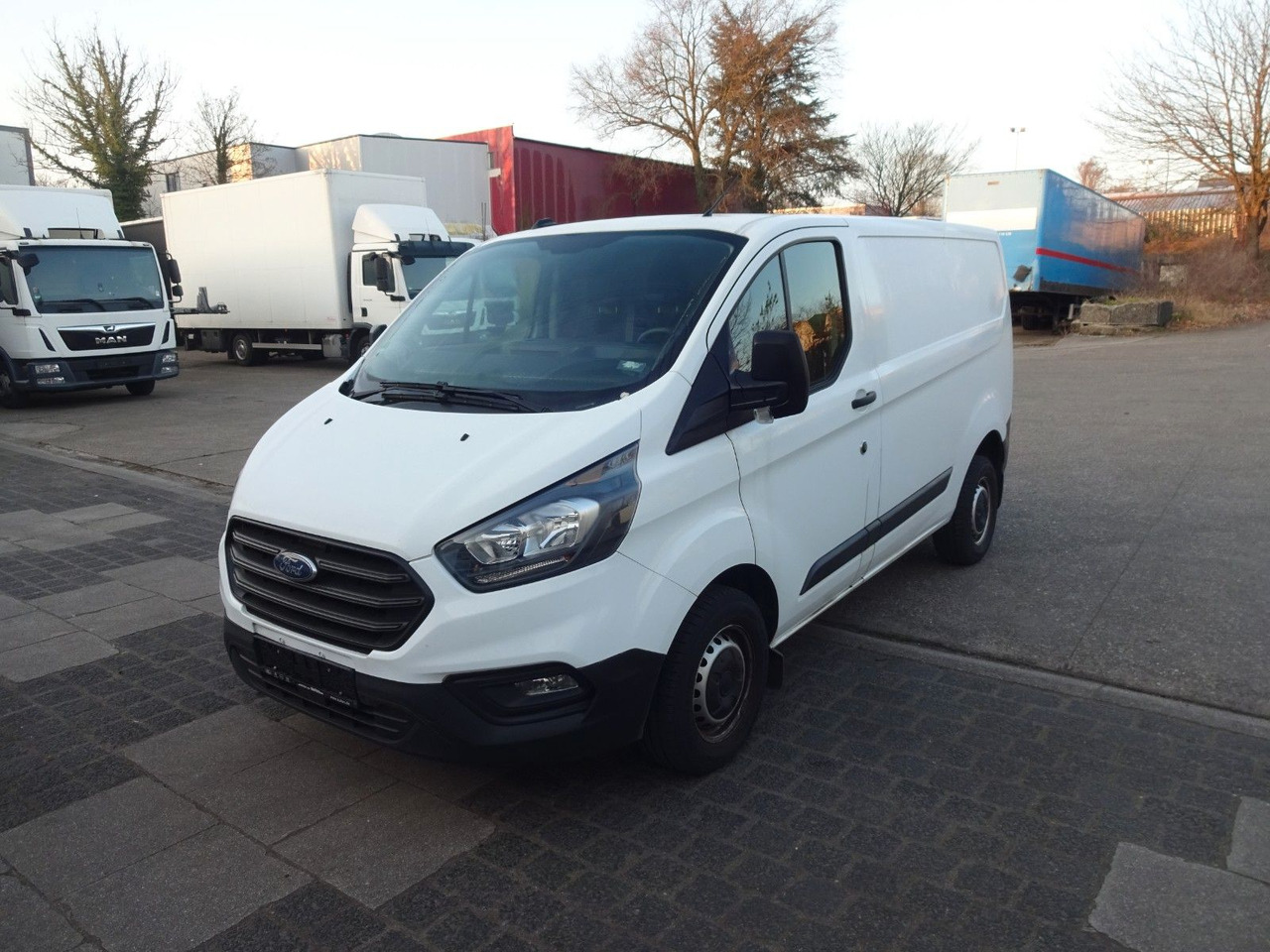 Ford Transit Custom Kasten 280 L1H1, PDC - Mikrobus: obrázek 1 Ford Transit Custom Kasten 280 L1H1, PDC - Mikrobus: obrázek 1