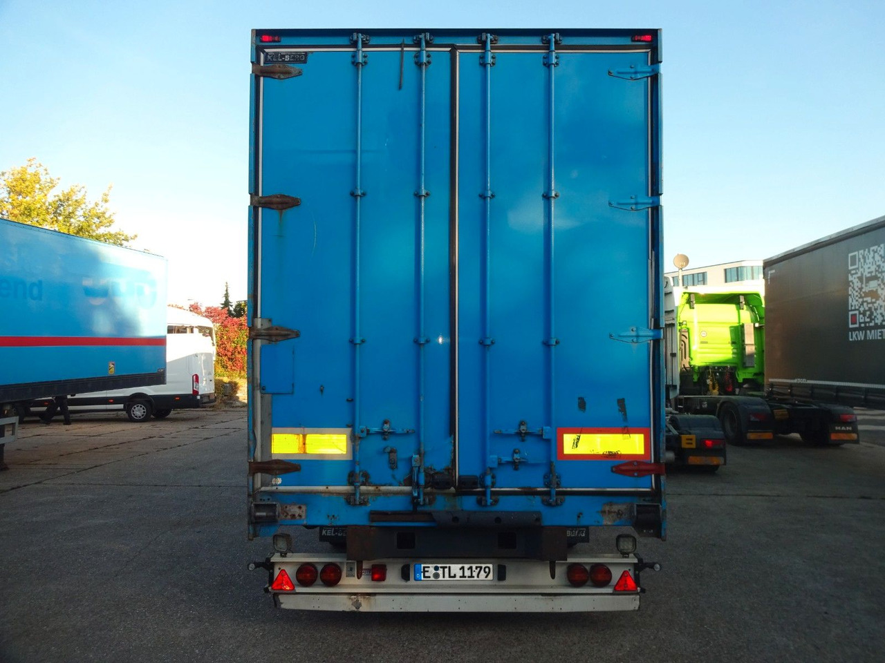 Kel-Berg 3 x Koffer, Doppelstock mit Balken - Skříňový návěs: obrázek 4 Kel-Berg 3 x Koffer, Doppelstock mit Balken - Skříňový návěs: obrázek 4