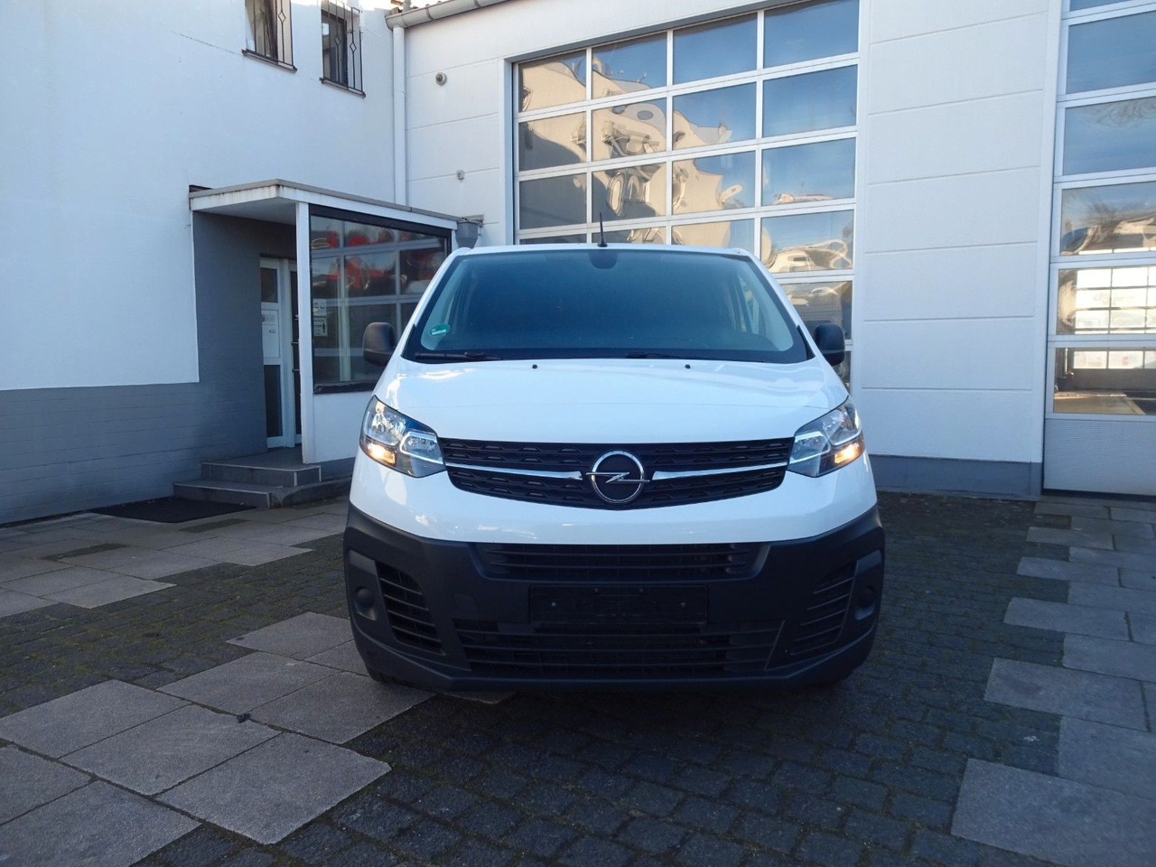 Opel Vivaro Kasten Edition M, L1H1, Klima, PDC - Mikrobus: obrázek 2 Opel Vivaro Kasten Edition M, L1H1, Klima, PDC - Mikrobus: obrázek 2