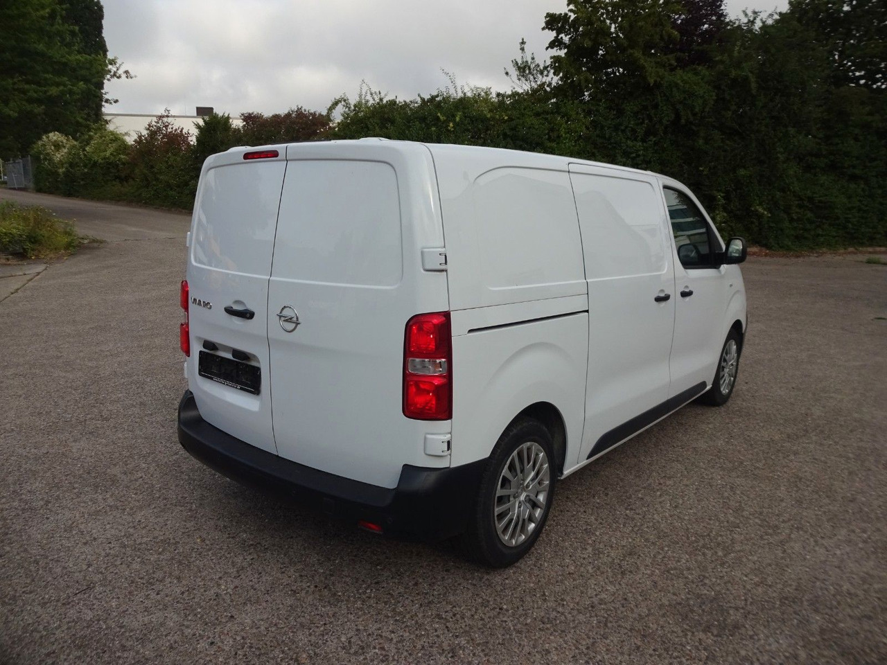Opel Vivaro Kasten L1H1, Klima, PDC, Tempomat - Malá dodávka: obrázek 5 Opel Vivaro Kasten L1H1, Klima, PDC, Tempomat - Malá dodávka: obrázek 5