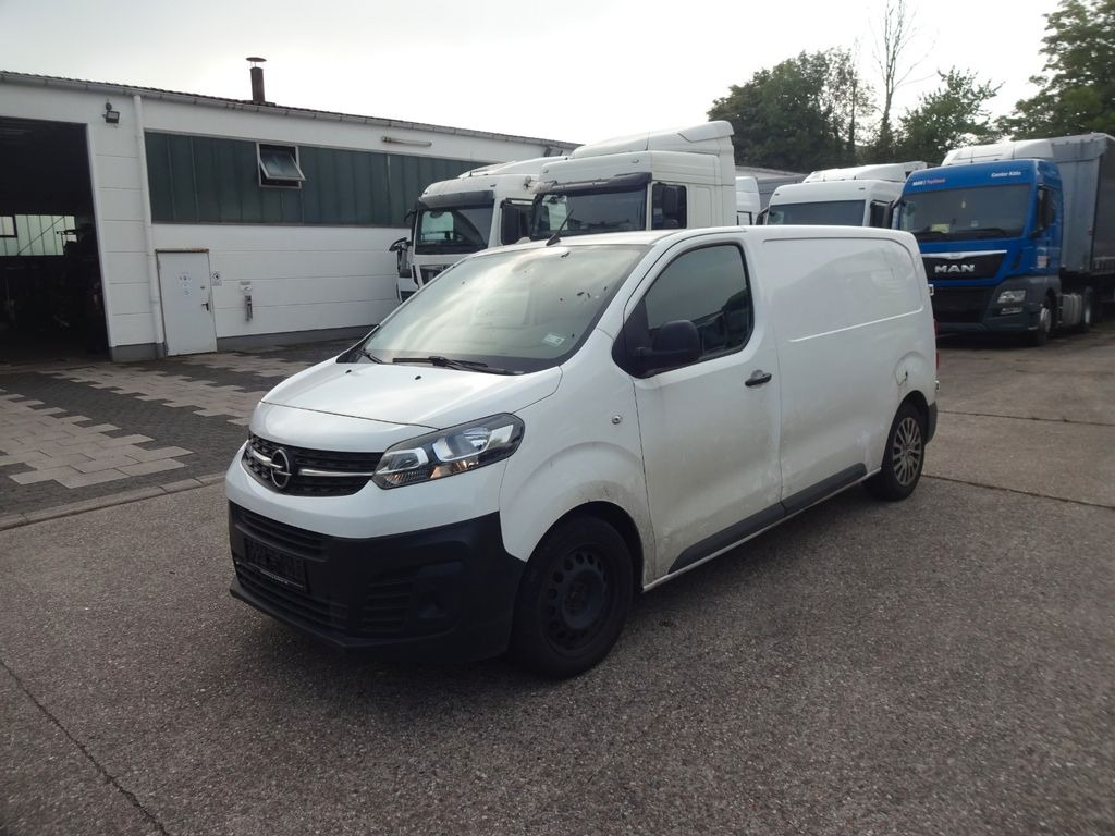 Opel Vivaro, Klima, PDC, L1H1, Tempomat - Malá dodávka: obrázek 1 Opel Vivaro, Klima, PDC, L1H1, Tempomat - Malá dodávka: obrázek 1
