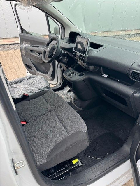 Malá dodávka, Elektrická dodávka Peugeot Partner Premium Elektro,  L3H1, 100 kW, Kamera: obrázek 6