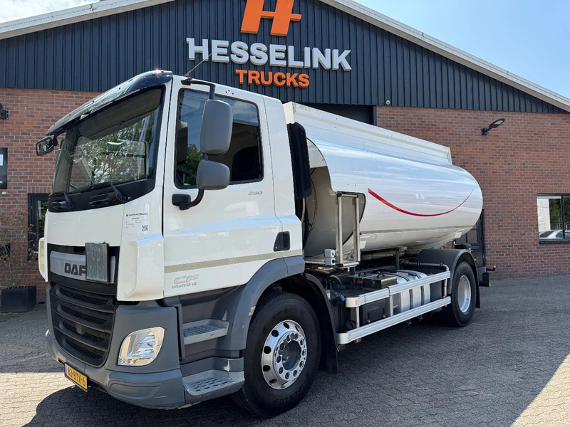 DAF CF 290 12.000 Fuel Diesel/Benzin Alle keuringen! Top conditie - Cisternové vozidlo: obrázek 1 DAF CF 290 12.000 Fuel Diesel/Benzin Alle keuringen! Top conditie - Cisternové vozidlo: obrázek 1