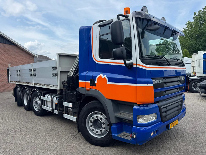 DAF CF 85.360 8X2 3 Zijdige kipper HIAB 16 t/m kraan AHK Top condition - Sklápěč, Auto s hydraulickou rukou: obrázek 4 DAF CF 85.360 8X2 3 Zijdige kipper HIAB 16 t/m kraan AHK Top condition - Sklápěč, Auto s hydraulickou rukou: obrázek 4