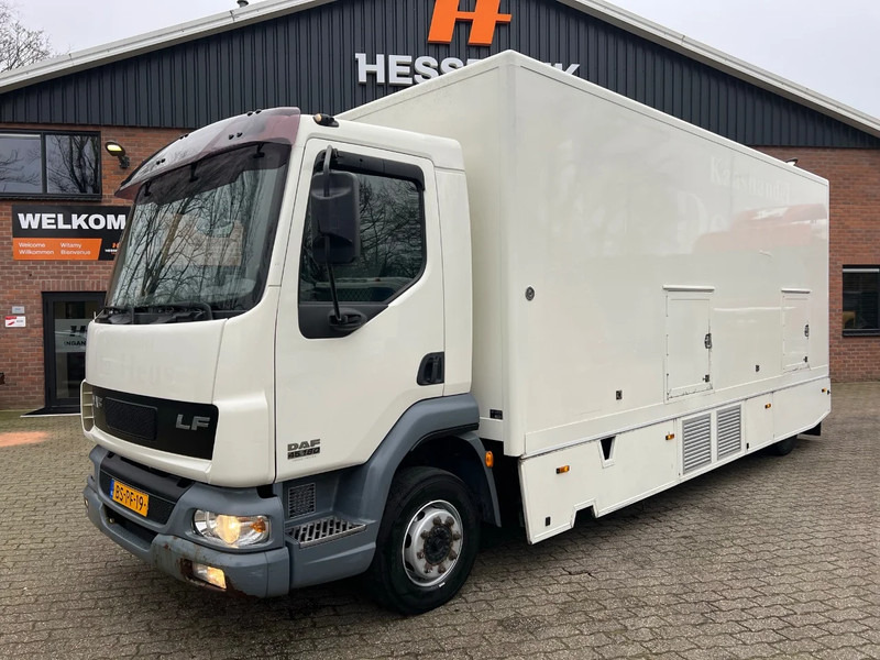 DAF LF 180 4X2 Verkoopopbouw/Verkaufsaufbau +Koeling Hydraulisch uitklapbaar - Pojízdná prodejna: obrázek 3 DAF LF 180 4X2 Verkoopopbouw/Verkaufsaufbau +Koeling Hydraulisch uitklapbaar - Pojízdná prodejna: obrázek 3