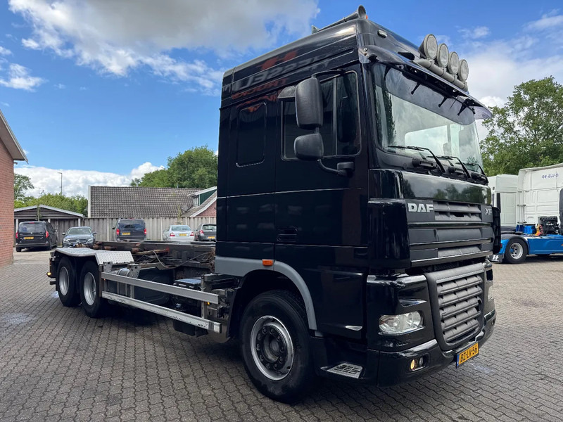 DAF XF 105.460 6X2 Space Cab Manual 565.815KM - Nákladní auto - kabelový systém: obrázek 1 DAF XF 105.460 6X2 Space Cab Manual 565.815KM - Nákladní auto - kabelový systém: obrázek 1