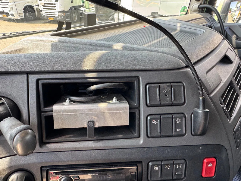 DAF XF 460 6X2 Jumbo Volume kombi Standairco Hefdak 8.1 + 7.8M 120m3 leasing DAF XF 460 6X2 Jumbo Volume kombi Standairco Hefdak 8.1 + 7.8M 120m3: obrázek 12 DAF XF 460 6X2 Jumbo Volume kombi Standairco Hefdak 8.1 + 7.8M 120m3 leasing DAF XF 460 6X2 Jumbo Volume kombi Standairco Hefdak 8.1 + 7.8M 120m3: obrázek 12