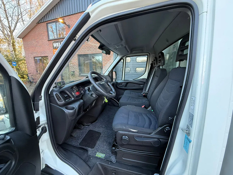 Chladící dodávka, Dodávka s dvojitou kabinou Iveco 35C14 Thermo King V500 Spectrum Dual Temp: obrázek 12