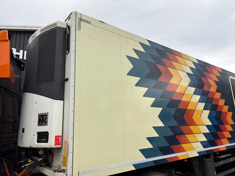 Schmitz Cargobull Thermo King Frigo 2 Compartiments AS-2 Liftas AS-3 Stuuras Dhollandia 2000KG NL Trailer - Izotermický návěs: obrázek 5 Schmitz Cargobull Thermo King Frigo 2 Compartiments AS-2 Liftas AS-3 Stuuras Dhollandia 2000KG NL Trailer - Izotermický návěs: obrázek 5