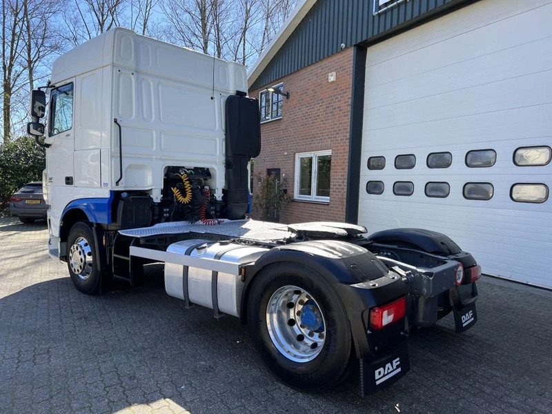 DAF XF 410 Space Cab Alcoa 634.000KM NEW ad-blue pump - Tahač: obrázek 4 DAF XF 410 Space Cab Alcoa 634.000KM NEW ad-blue pump - Tahač: obrázek 4