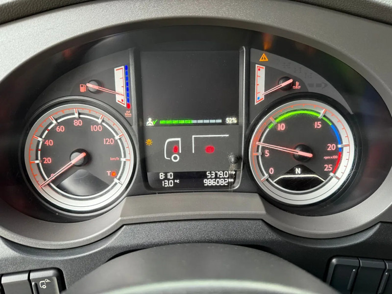 DAF XF 460 Space Cab Verstralers/Zwaailamp NL Truck APK/TUV 06-12-2025 - Tahač: obrázek 5 DAF XF 460 Space Cab Verstralers/Zwaailamp NL Truck APK/TUV 06-12-2025 - Tahač: obrázek 5