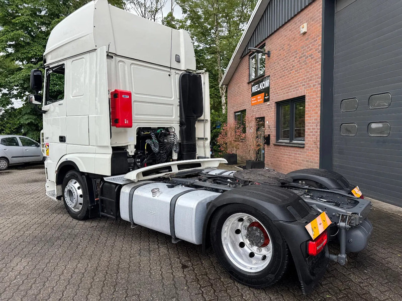 DAF XF 480 Mega SSC 2X tank Standklima Retarder 668.740KM - Tahač: obrázek 3 DAF XF 480 Mega SSC 2X tank Standklima Retarder 668.740KM - Tahač: obrázek 3