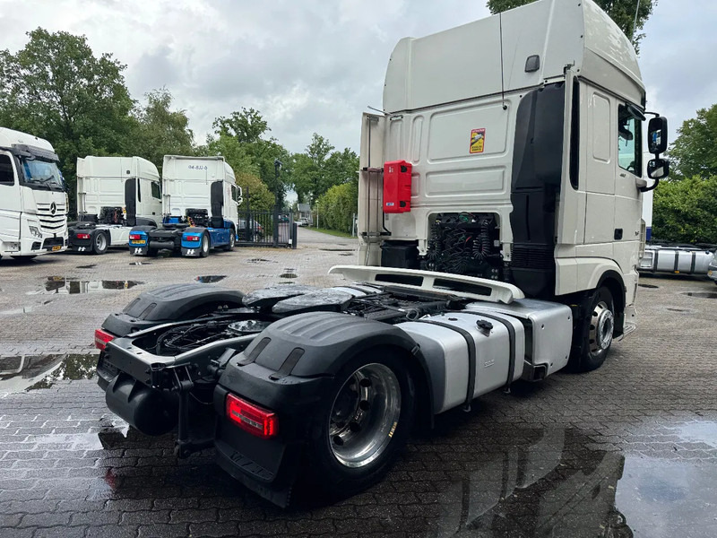 DAF XF 480 Mega SSC 2X tank Standklima Retarder - Tahač: obrázek 4 DAF XF 480 Mega SSC 2X tank Standklima Retarder - Tahač: obrázek 4
