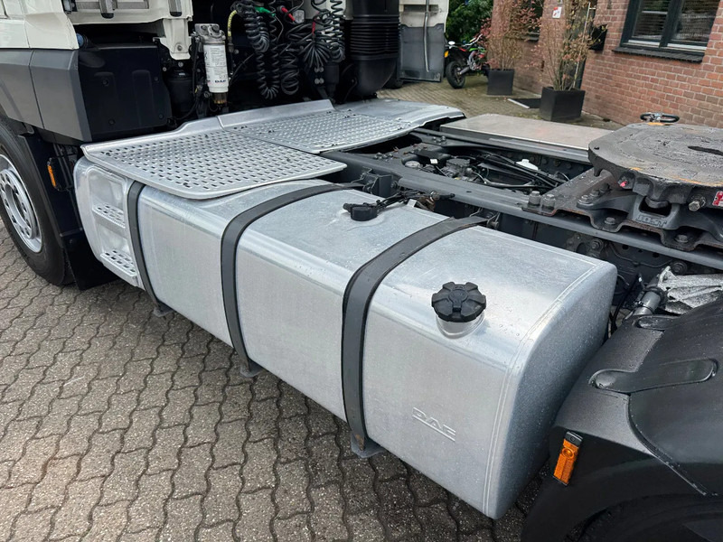DAF XF 480 SSC Super Space Standairco LED 739.609KM Top condition NL Truck - Tahač: obrázek 5 DAF XF 480 SSC Super Space Standairco LED 739.609KM Top condition NL Truck - Tahač: obrázek 5