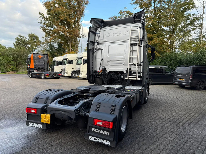 Scania R450 NGS 4X2EB Lowliner Retarder Standairco German truck Smarttacho 2 - Tahač: obrázek 4 Scania R450 NGS 4X2EB Lowliner Retarder Standairco German truck Smarttacho 2 - Tahač: obrázek 4