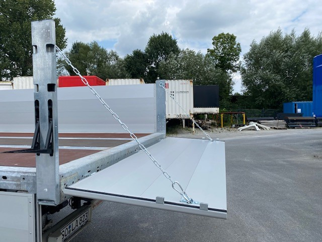 Kögel BDF-System, 7.450 mm lang, mit Heckklappe - Valníková nástavba: obrázek 5 Kögel BDF-System, 7.450 mm lang, mit Heckklappe - Valníková nástavba: obrázek 5