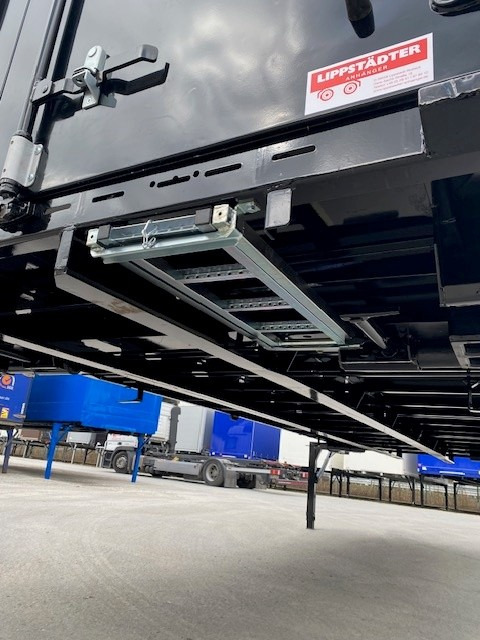 Krone BDF-System, 7.450 mm lang, Eckhöhe: 2.750 mm. - Plachtová nástavba: obrázek 2 Krone BDF-System, 7.450 mm lang, Eckhöhe: 2.750 mm. - Plachtová nástavba: obrázek 2