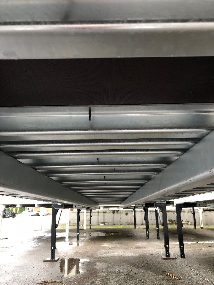 Spier Plywood-Wechselkoffer, BDF-System, 7.450 mm lang. - Skříňová nástavba: obrázek 4 Spier Plywood-Wechselkoffer, BDF-System, 7.450 mm lang. - Skříňová nástavba: obrázek 4