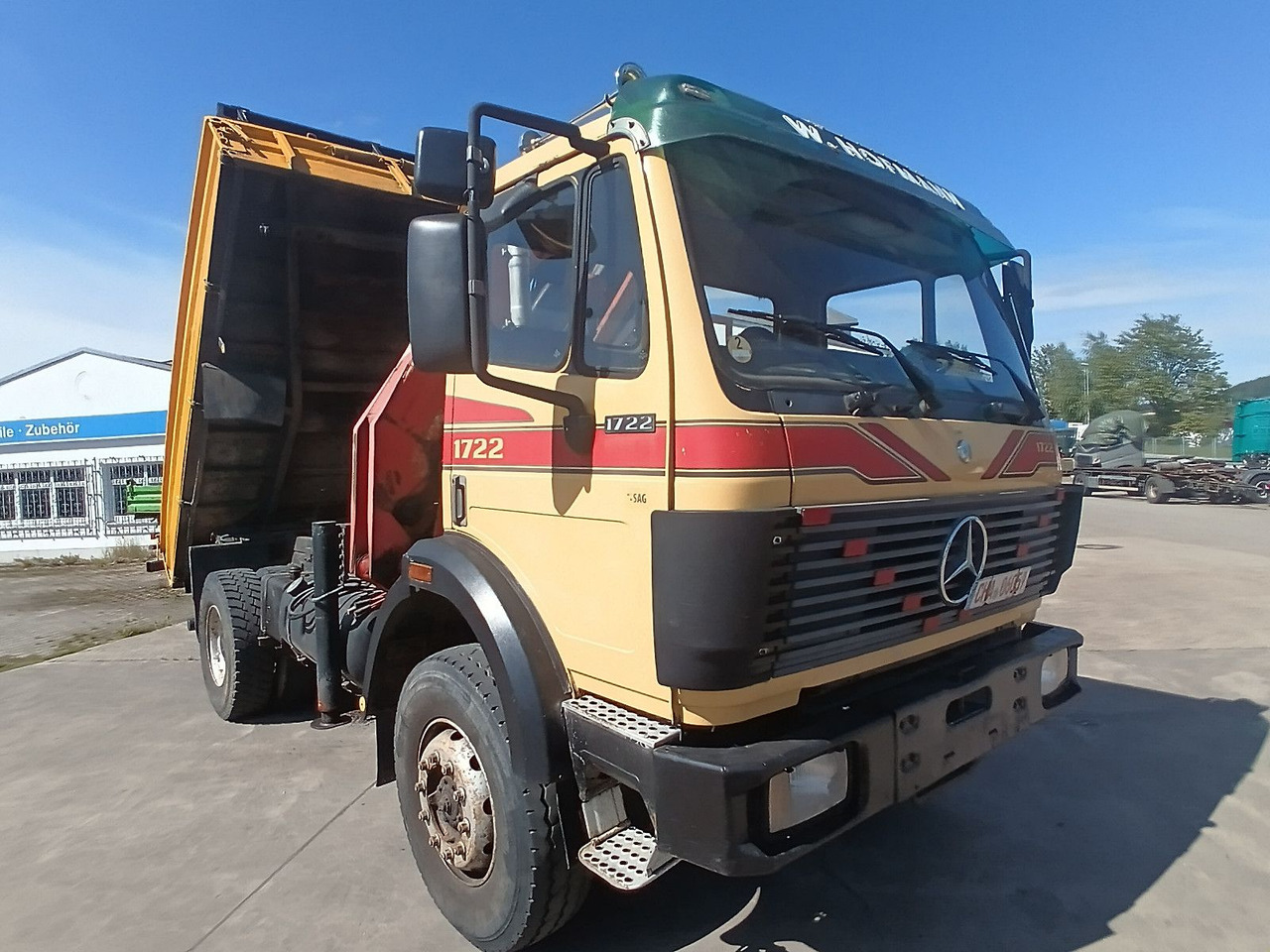 Mercedes-Benz SK 1722 AK 4x4 Blatt Schalter PalfingerPK10500A4 - Sklápěč, Auto s hydraulickou rukou: obrázek 3 Mercedes-Benz SK 1722 AK 4x4 Blatt Schalter PalfingerPK10500A4 - Sklápěč, Auto s hydraulickou rukou: obrázek 3