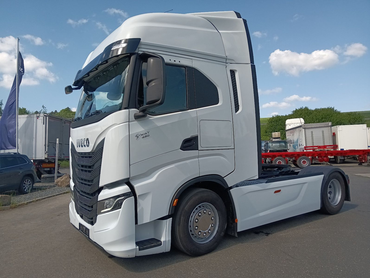Iveco S-WAY AS440 P490 INTARDERSpoilerStandklima 2xTan - Tahač: obrázek 3 Iveco S-WAY AS440 P490 INTARDERSpoilerStandklima 2xTan - Tahač: obrázek 3