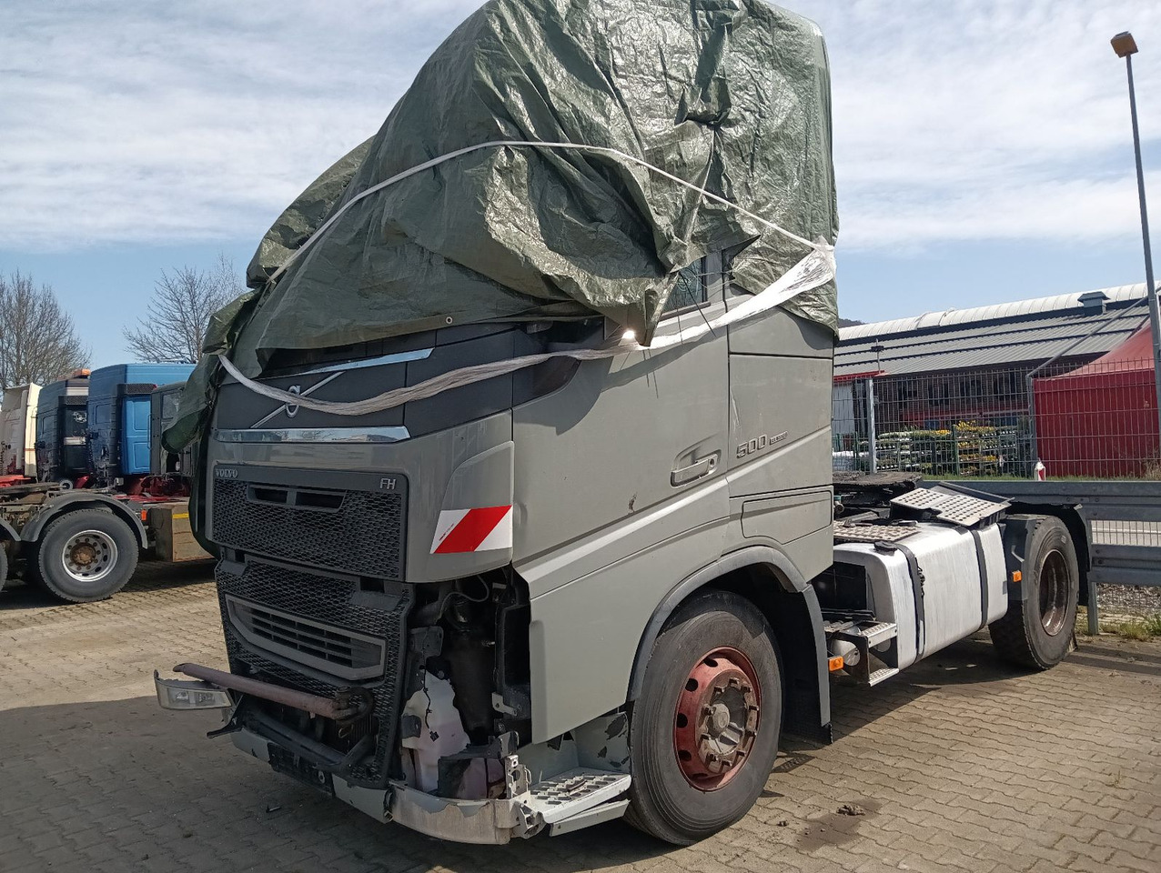 Volvo FH 500 Globe CRAWLER Hydr.,Luft/Luft Motor läuft - Tahač: obrázek 3 Volvo FH 500 Globe CRAWLER Hydr.,Luft/Luft Motor läuft - Tahač: obrázek 3